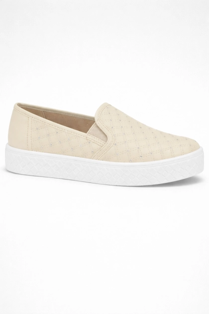 Tênis Moleca Slip On Feminino Branco Off Produto Tênis Moleca Slip On Feminino Branco Off