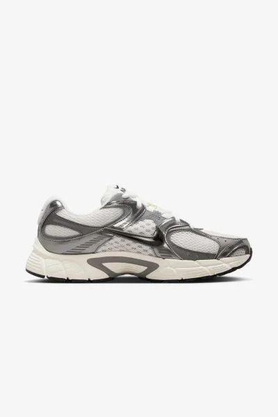Produto Tênis Nike V5 Run Masculino