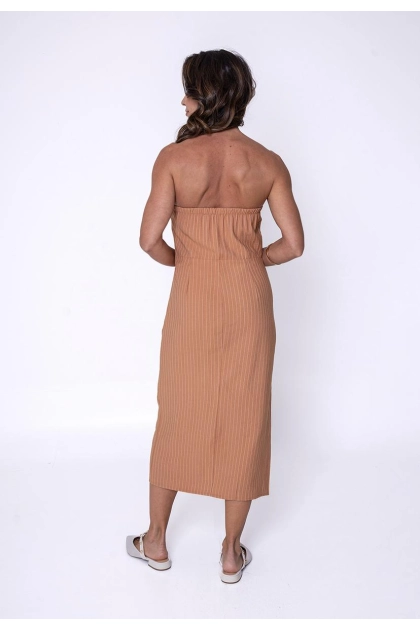 Vestido Ellen One Midi Tomara Que Caia Feminino Avelã Produto Vestido Ellen One Midi Tomara Que Caia Feminino Avelã