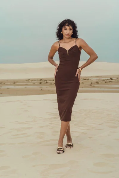 Produto Vestido Feminino Midi Justo Gabip Marrom