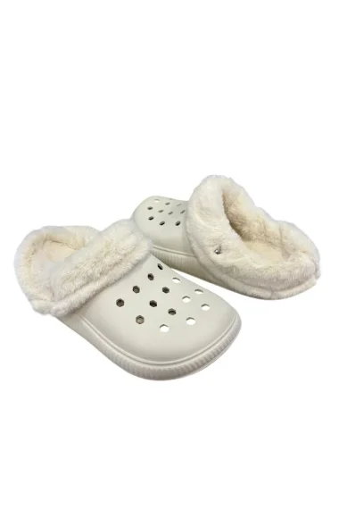 Babuch Moleca Feminina Pelinhos Off White