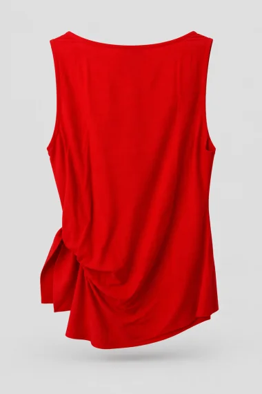 Blusa Feminina Rayon Assimétrica Gabip Vermelha