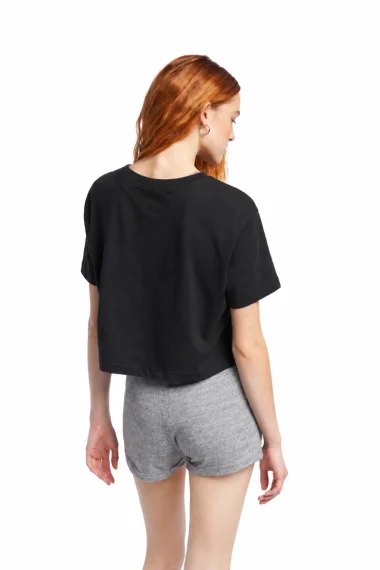 Blusa Nike Manga Curta Algodão Essential Feminino Blusa Nike Manga Curta Algodão Essential Feminino