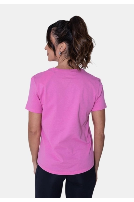 Blusa Nike Manga Curta Alongada Tee Club Feminina Rosa Blusa Nike Manga Curta Alongada Tee Club Feminina Rosa