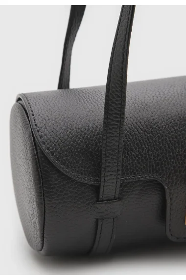 Bolsa Feminina Vizzano Cilíndrica Preta Bolsa Feminina Vizzano Cilíndrica Preta
