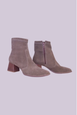 Bota Gabip De Camurça Feminina Café Bota Gabip De Camurça Feminina Café