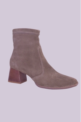 Bota Gabip De Camurça Feminina Café Bota Gabip De Camurça Feminina Café