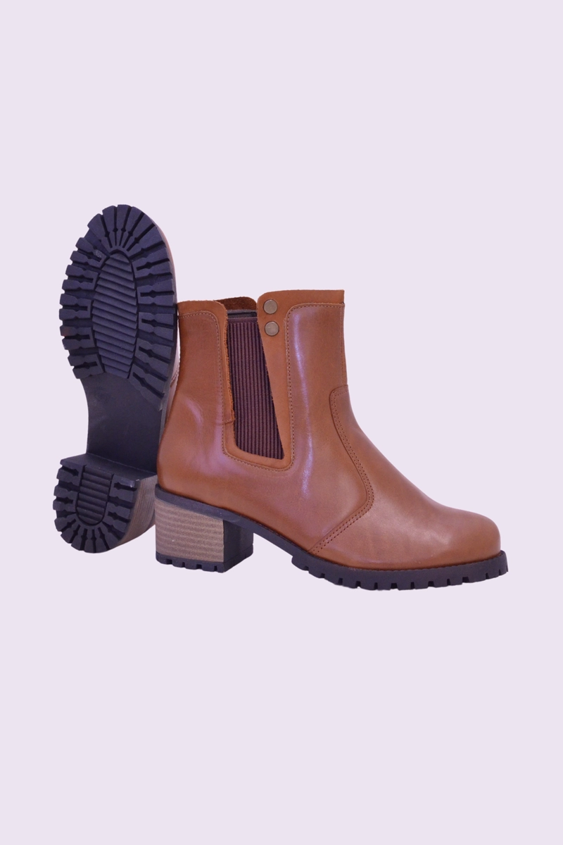 Bota Gabip De Couro Cano Médio Feminina Camel Bota Gabip De Couro Cano Médio Feminina Camel