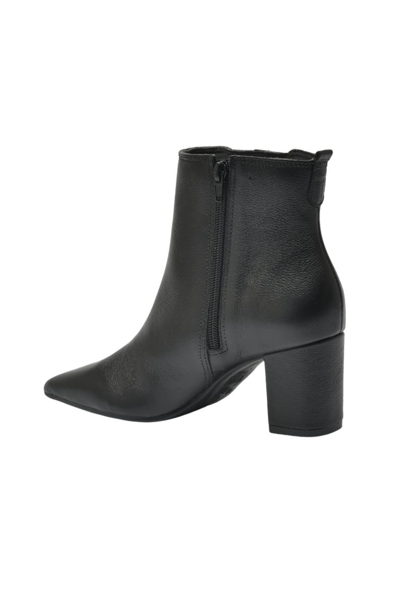 Bota Via Marte Couro Atenas Cano Curto Feminina Preta