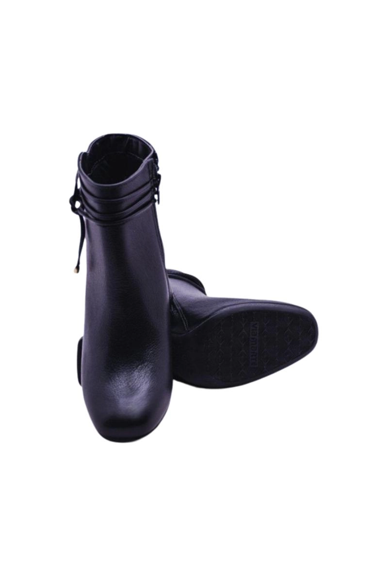 Bota Via Marte Couro Cano Curto Feminina