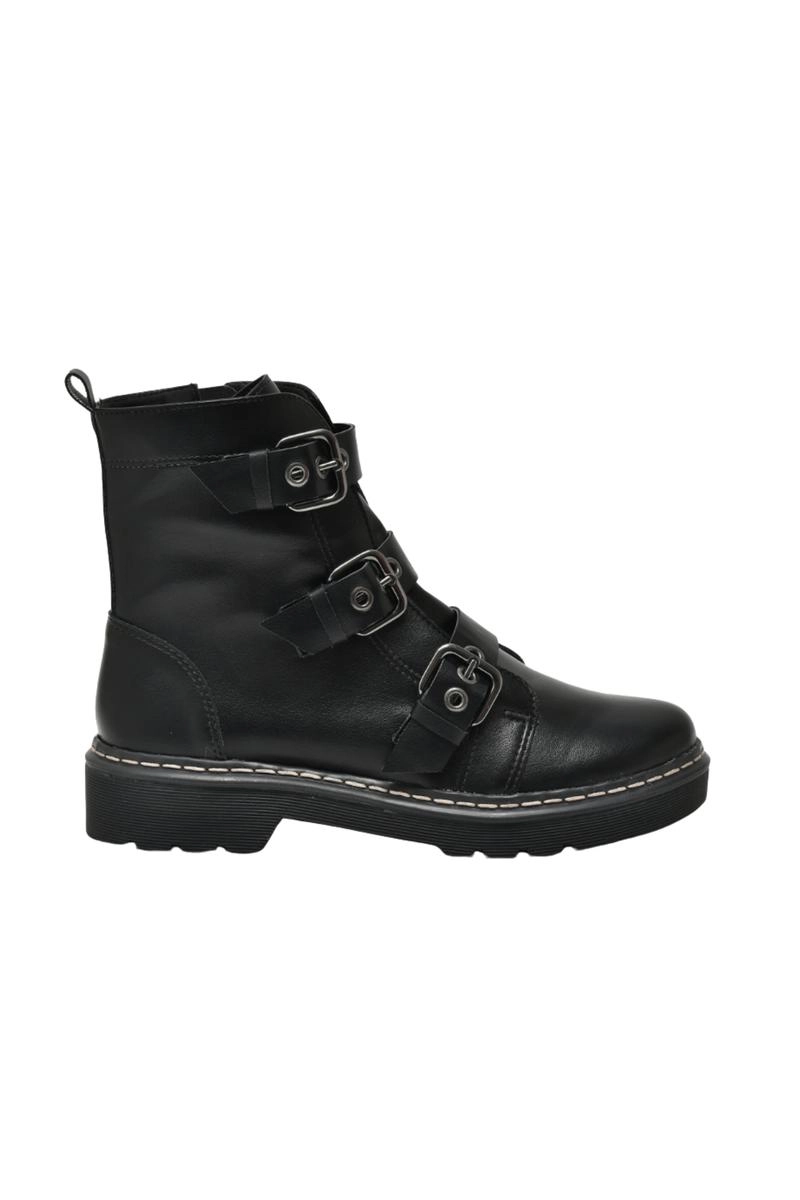 Bota Via Marte Tratorada Fivelas Prateadas Feminina Preta Bota Via Marte Tratorada Fivelas Prateadas Feminina Preta