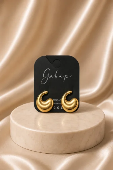 Brinco Feminino Dourado Gabip Brinco Feminino Dourado Gabip