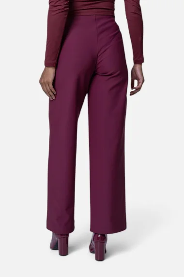 Calça Feminina Pantalona Alfaiataria Vinho Calça Feminina Pantalona Alfaiataria Vinho