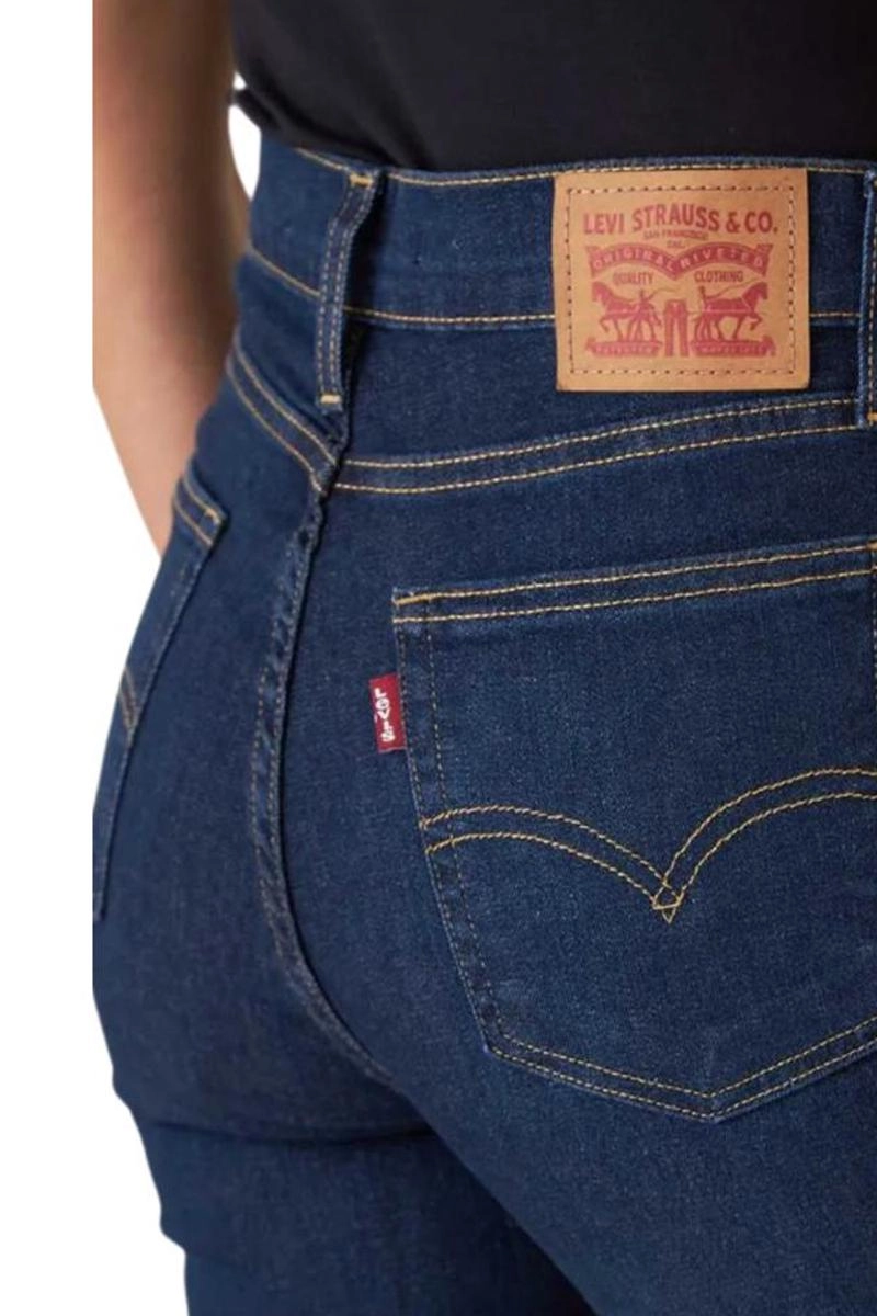 Calça Levis Jeans Boot Cut 725 Feminina Azul Calça Levis Jeans Boot Cut 725 Feminina Azul