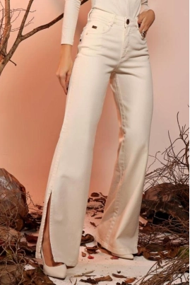 Produto: OFFWHITE