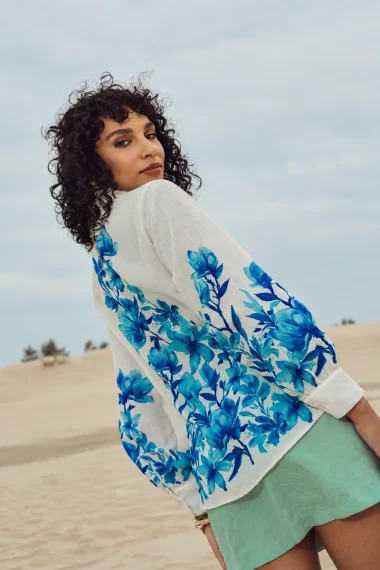 Camisa Feminina Manga Longa Gata Bakana