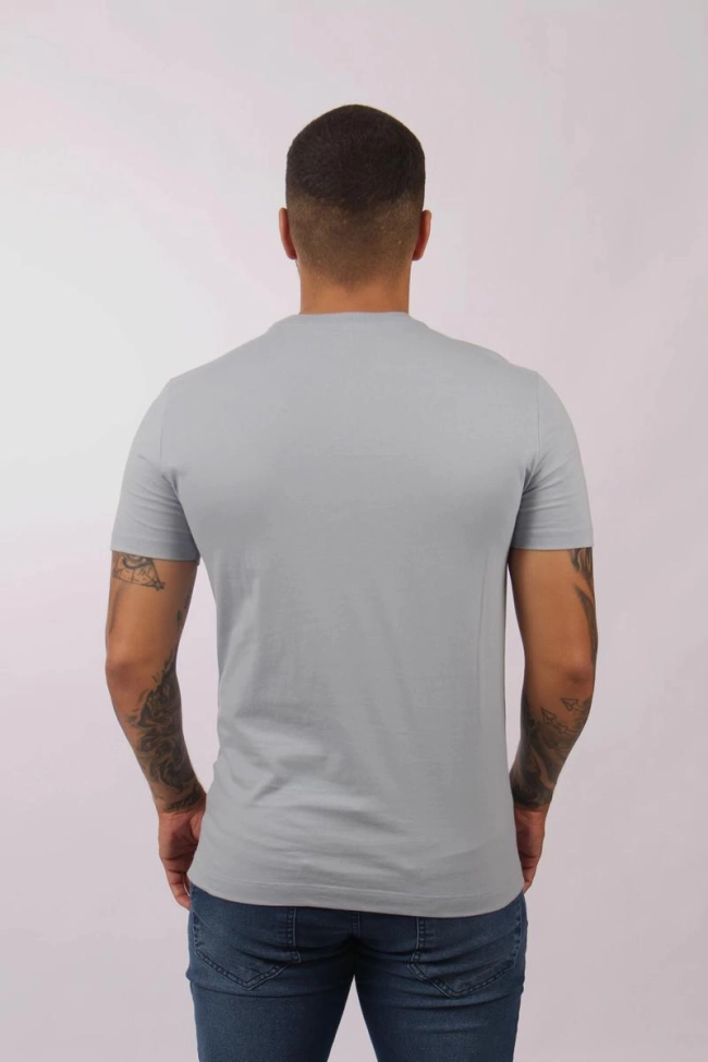 Camiseta Calvin Klein Manga Curta Masculino Azul Claro Camiseta Calvin Klein Manga Curta Masculino Azul Claro