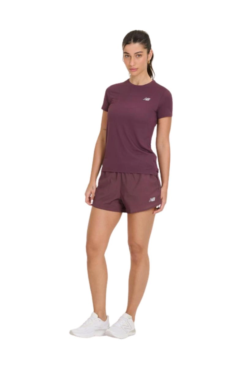 Camiseta New Balance Sports Essentials Feminina