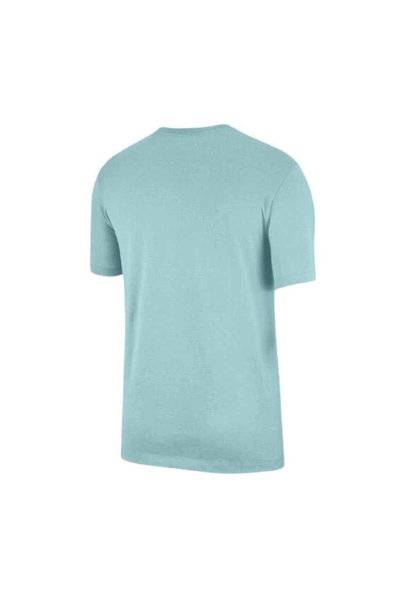 Camiseta Nike Club Masculina Azul Claro