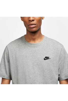 Camiseta Nike Club Masculina Cinza Camiseta Nike Club Masculina Cinza