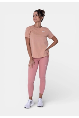Camiseta Nike Manga Curta Sportwear Feminina Rosa Camiseta Nike Manga Curta Sportwear Feminina Rosa