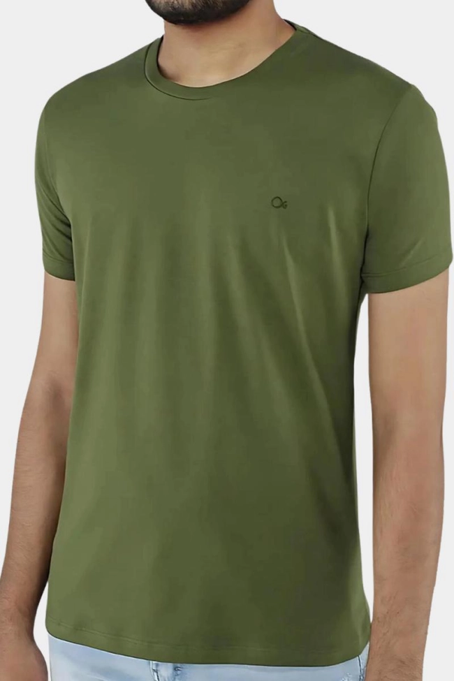 Camiseta Ogochi Básica Masculina Verde Musgo Camiseta Ogochi Básica Masculina Verde Musgo