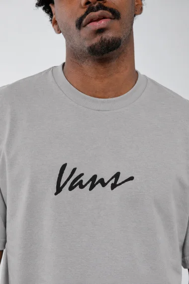 Camiseta Unissex Classic Script Vans Cinza Camiseta Unissex Classic Script Vans Cinza