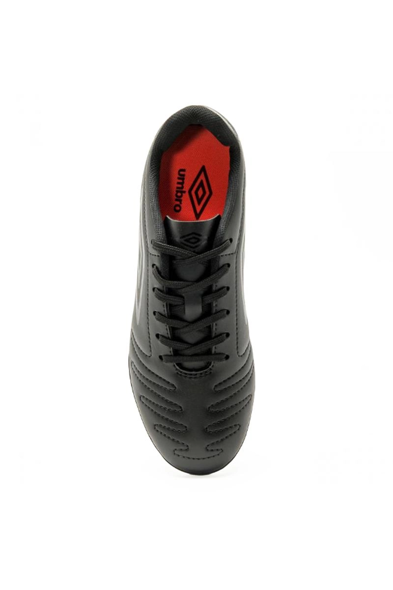 Chuteira de Campo Umbro Masculina