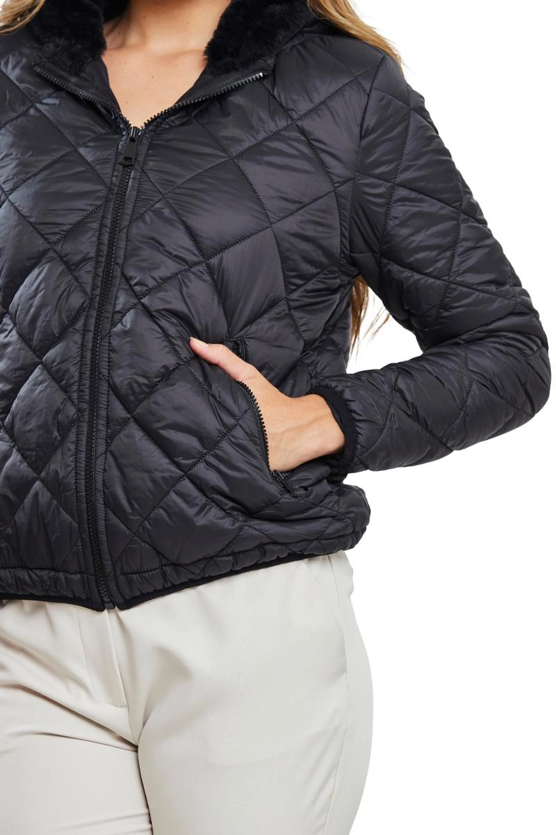 Jaqueta Aishty Nylon Texturas Feminina Preta