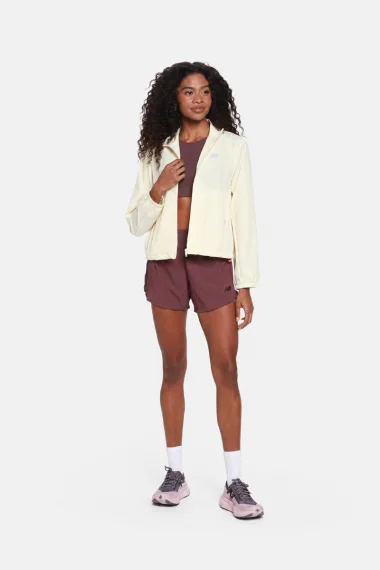 Jaqueta Feminina Corta Vento New Balance Off White Jaqueta Feminina Corta Vento New Balance Off White