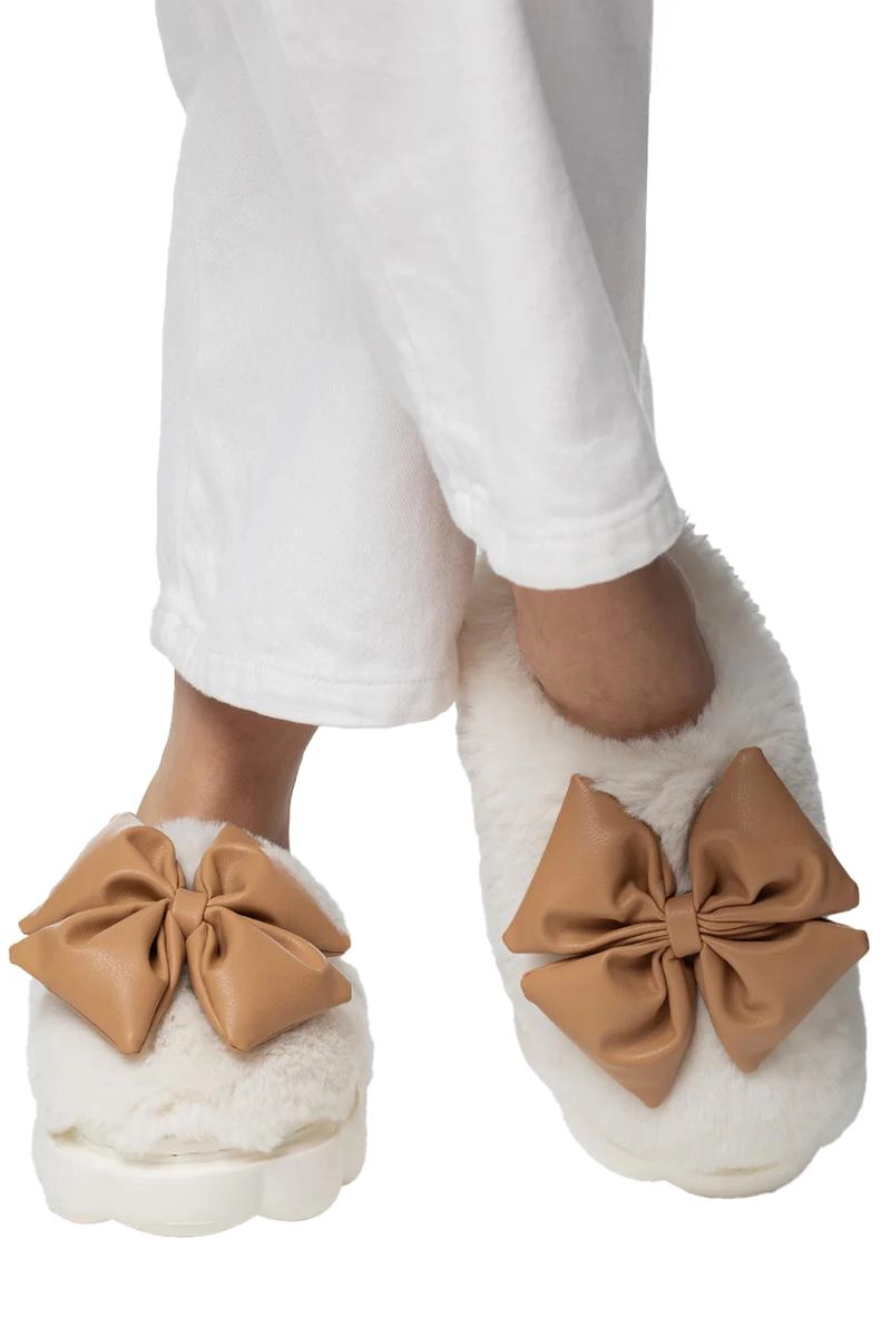 Pantufa Flowfa Mule Pelinho Laço Marrom