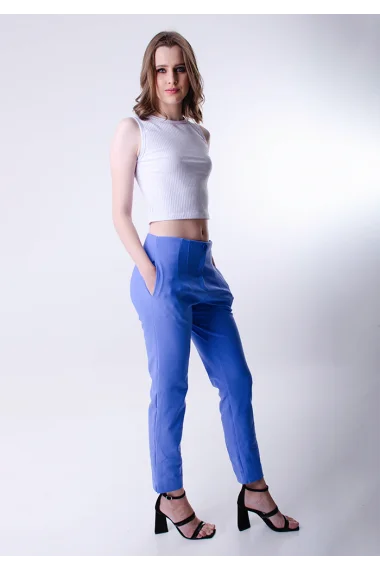 Regata Feminina Cropped Canelada Gabip Branca Regata Feminina Cropped Canelada Gabip Branca