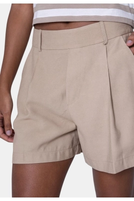 Shorts Ellen One Alicia Alfaiataria Feminino Bege Shorts Ellen One Alicia Alfaiataria Feminino Bege