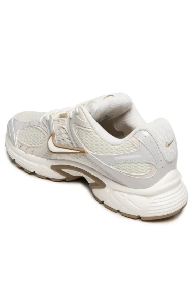  Tênis Feminino Nike V5 Run Branco e Marrom